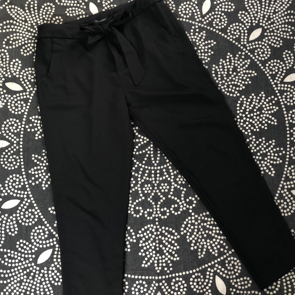 Women’s Shinestar Dressy Capri Pant